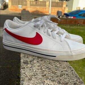 Nike Men's White and Red Sneakers